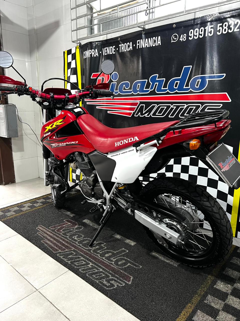 Tornado 250