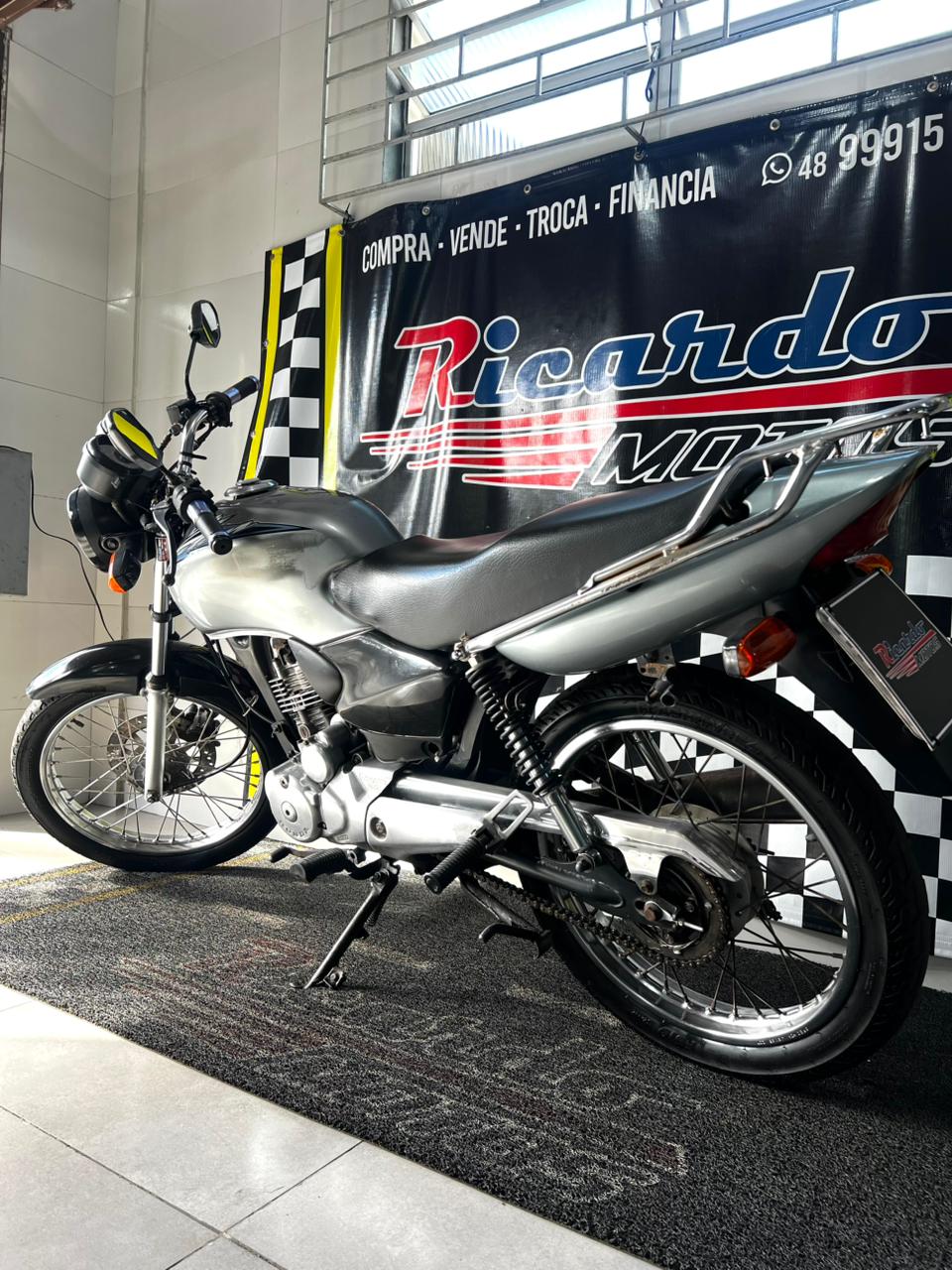 CG 125 TITAN (2003)