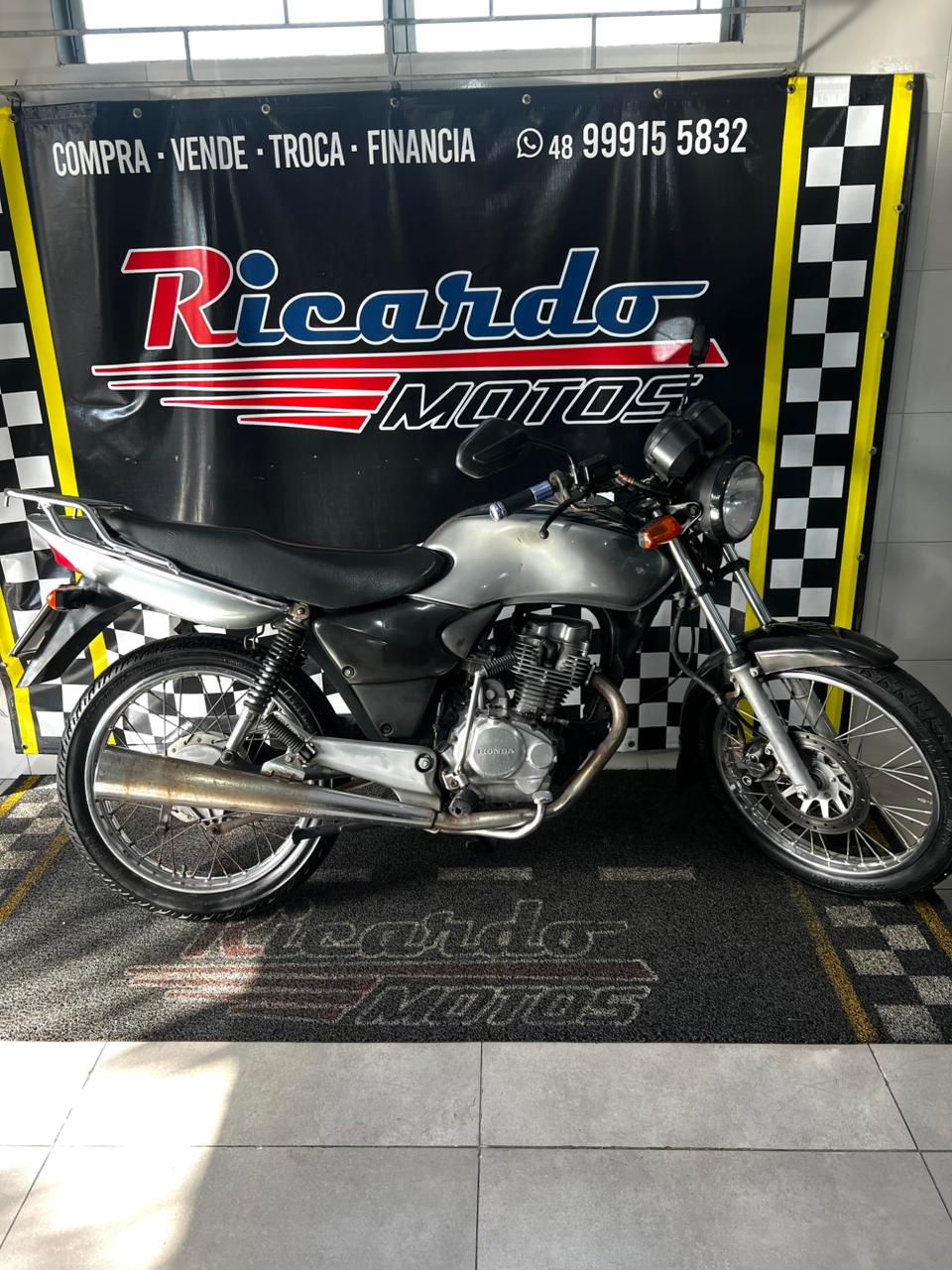 CG 125 TITAN (2003)