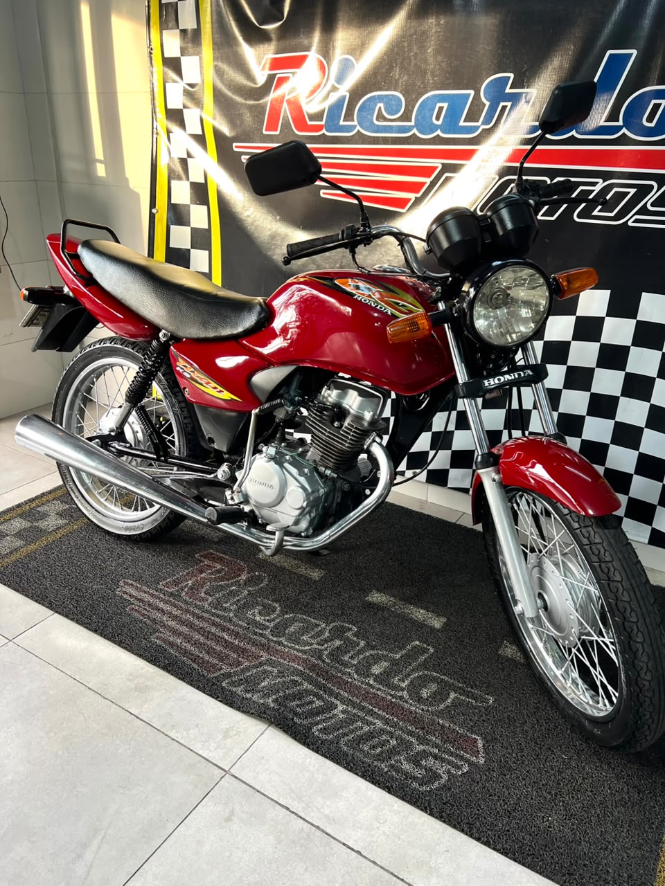 CG TITAN 125 (2001)